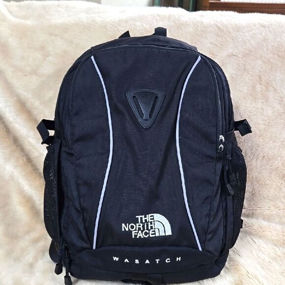 THE NORTH FACE TNF BLACK WASATCH BACKPACK - Picture 1 of 14